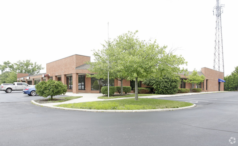 3878-3898 Indian Ripple Rd, Dayton, OH à louer - Photo de l’immeuble – Image 3 sur 3