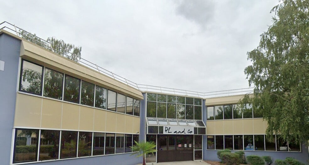 7 Rue Niels Bohr, Saint-Thibault-des-Vignes à louer - Photo principale – Image 1 sur 1