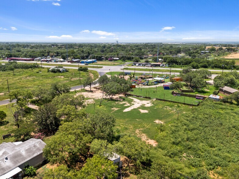13514 S US Highway 181, San Antonio, TX à vendre - Photo de l’immeuble – Image 3 sur 37