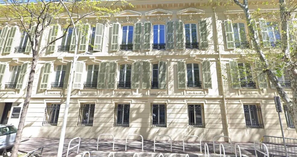 Bureau dans Nice à louer - Photo de l’immeuble – Image 2 sur 4