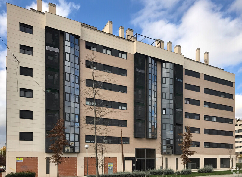 Calle Río Guadiana, 2, Torrejón de Ardoz, Madrid à louer - Photo de l’immeuble – Image 2 sur 2