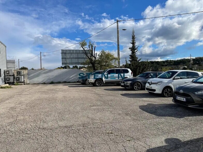 Bureau dans Septèmes-les-Vallons à louer - Photo de l’immeuble – Image 3 sur 12
