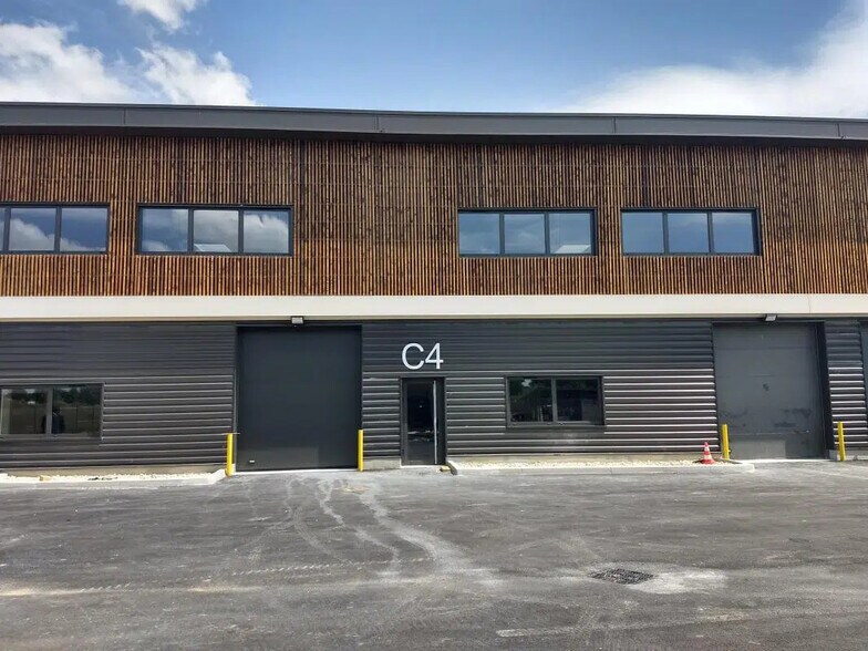 14 Rue Georges Melies, Cormeilles-en-Parisis à louer - Photo de l’immeuble – Image 1 sur 13
