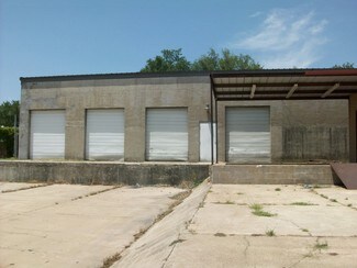 Plus de détails pour 1202 W 1st St, Mount Pleasant, TX - Industriel/Logistique à vendre