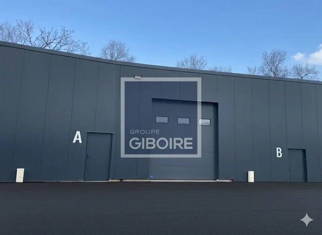 Plus de détails pour Industriel/Logistique à louer