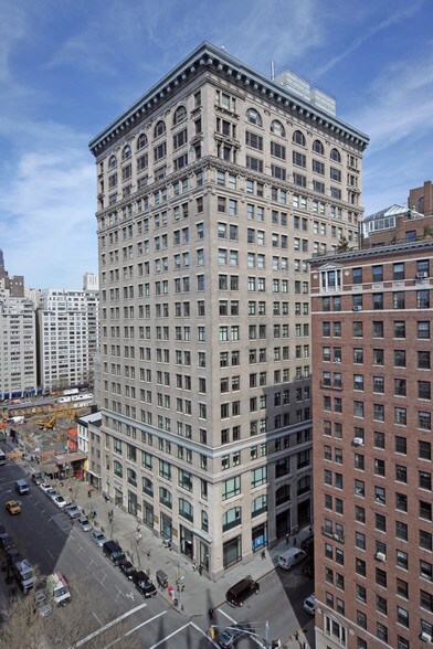 55 Fifth Ave, New York, NY à louer - Photo de l’immeuble – Image 2 sur 31
