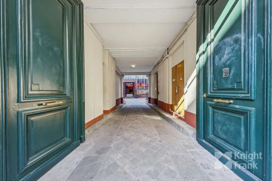 107 Avenue Parmentier, Paris à louer - Hall d’entrée – Image 3 sur 12