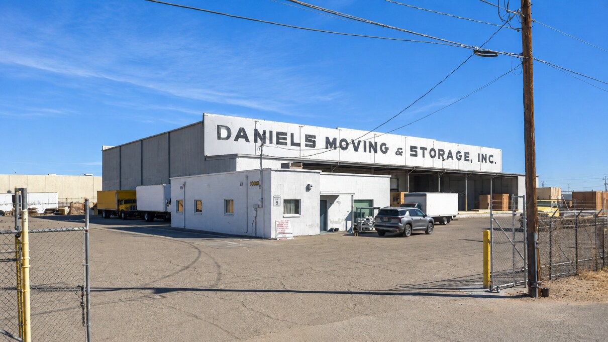 9700 Railroad Dr, El Paso, TX à vendre Photo de l’immeuble– Image 1 sur 17