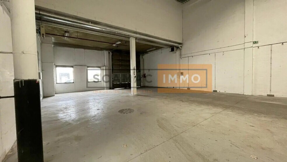 Industriel/Logistique dans Gennevilliers à louer - Photo de l’immeuble – Image 2 sur 7