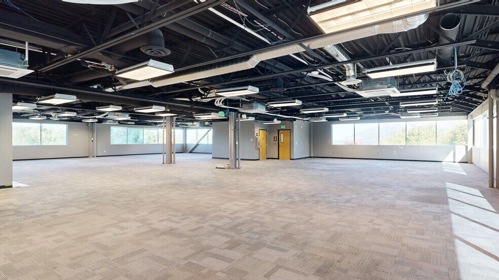 1186 E 4600 S, Ogden, UT à louer - Numérisation 3D Matterport – Image 2 sur 16