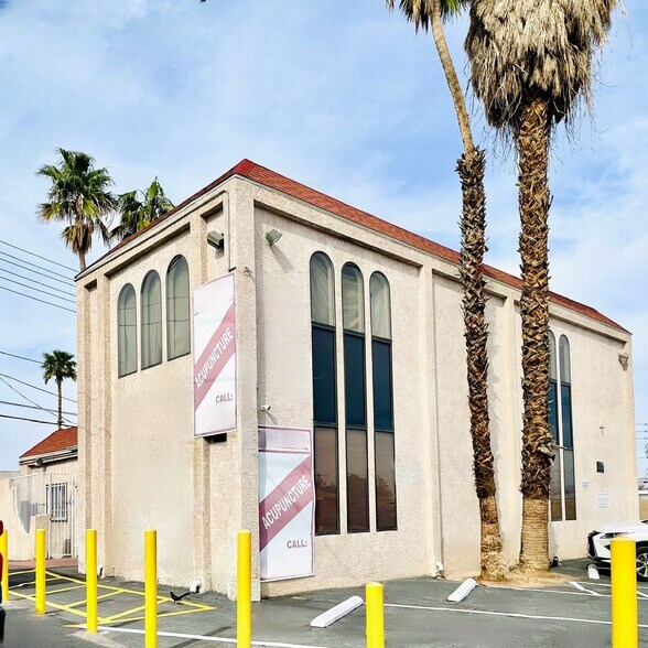 2710 B S Maryland Pky, Las Vegas, NV à vendre - Photo de l’immeuble – Image 3 sur 11