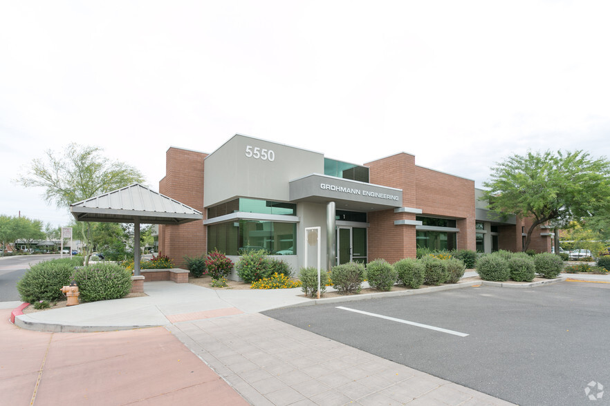 5550 W Chandler Blvd, Chandler, AZ à vendre - Photo principale – Image 1 sur 12
