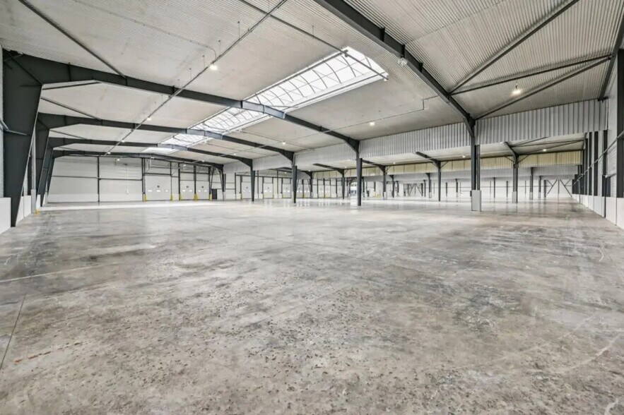 Industriel/Logistique dans Goussainville à louer - Photo intérieure – Image 3 sur 15