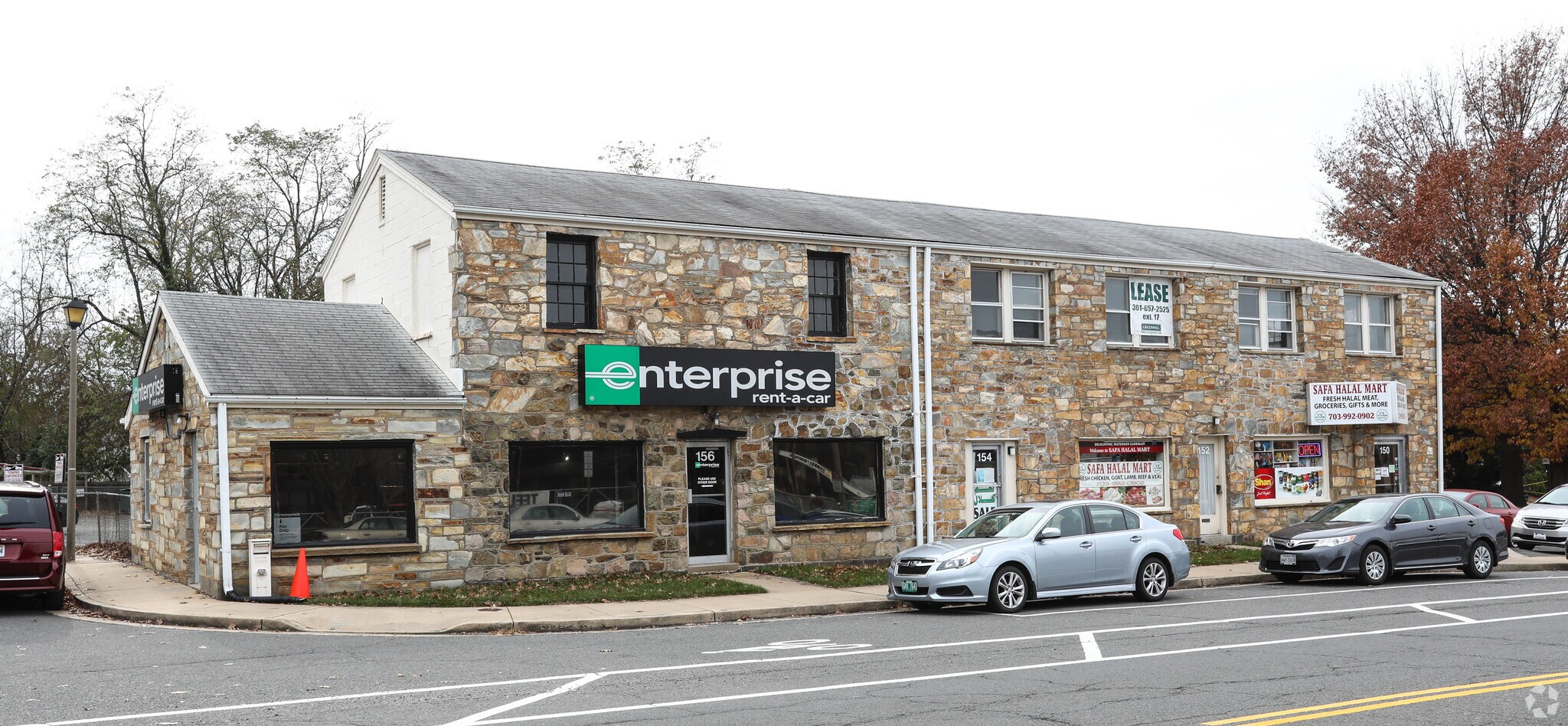 150-156 Hillwood Ave, Falls Church, VA à louer Photo principale– Image 1 sur 4