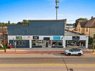 Plus de détails pour 118 E Pulaski St, Pulaski, WI - Local commercial à vendre