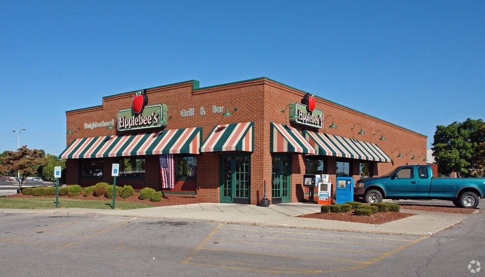 4600 E Broad St, Whitehall, OH à louer - Photo de l’immeuble – Image 1 sur 10