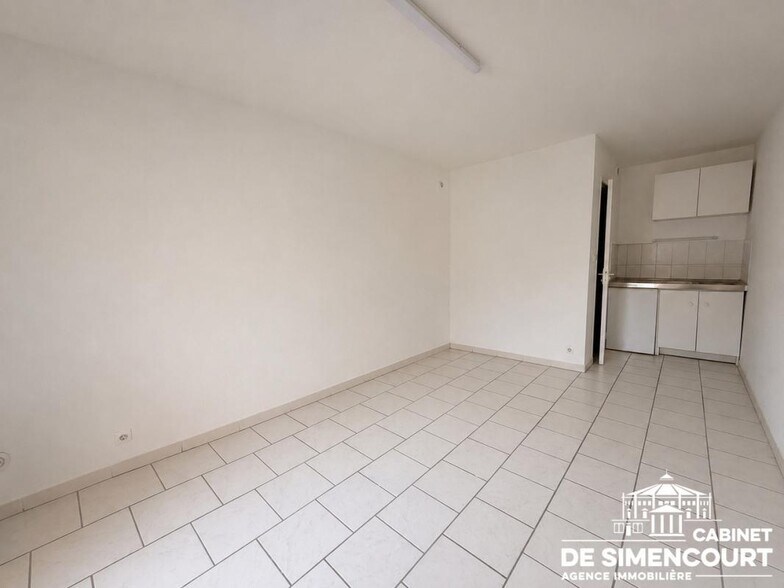 Local commercial dans Amiens à vendre - Photo intérieure – Image 1 sur 2