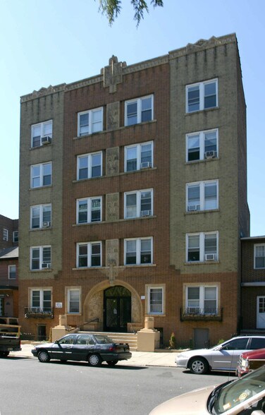 35 Kensington Ave, Jersey City, NJ à vendre - Photo de l’immeuble – Image 2 sur 5