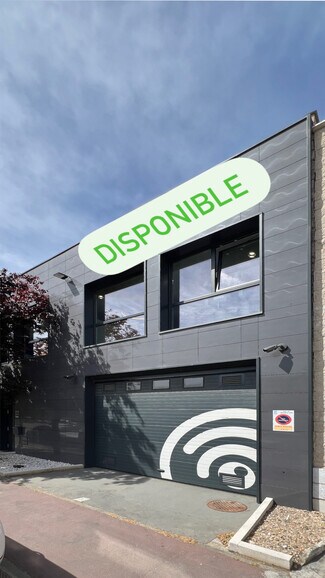 Plus de détails pour Bureau à vendre