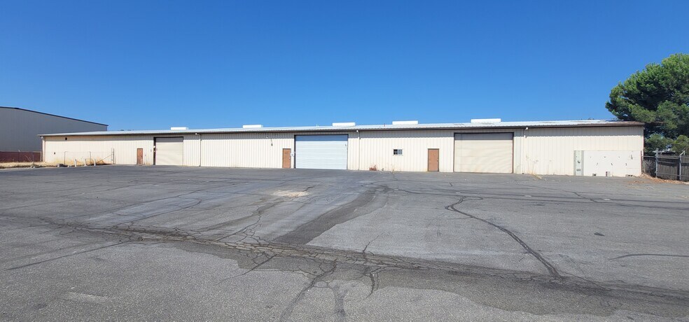 290 Fairchild Ave, Chico, CA à louer - Photo de l’immeuble – Image 3 sur 9