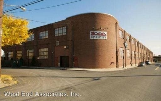11 W 2nd St, Bethlehem, PA à vendre - Photo de l’immeuble – Image 2 sur 11