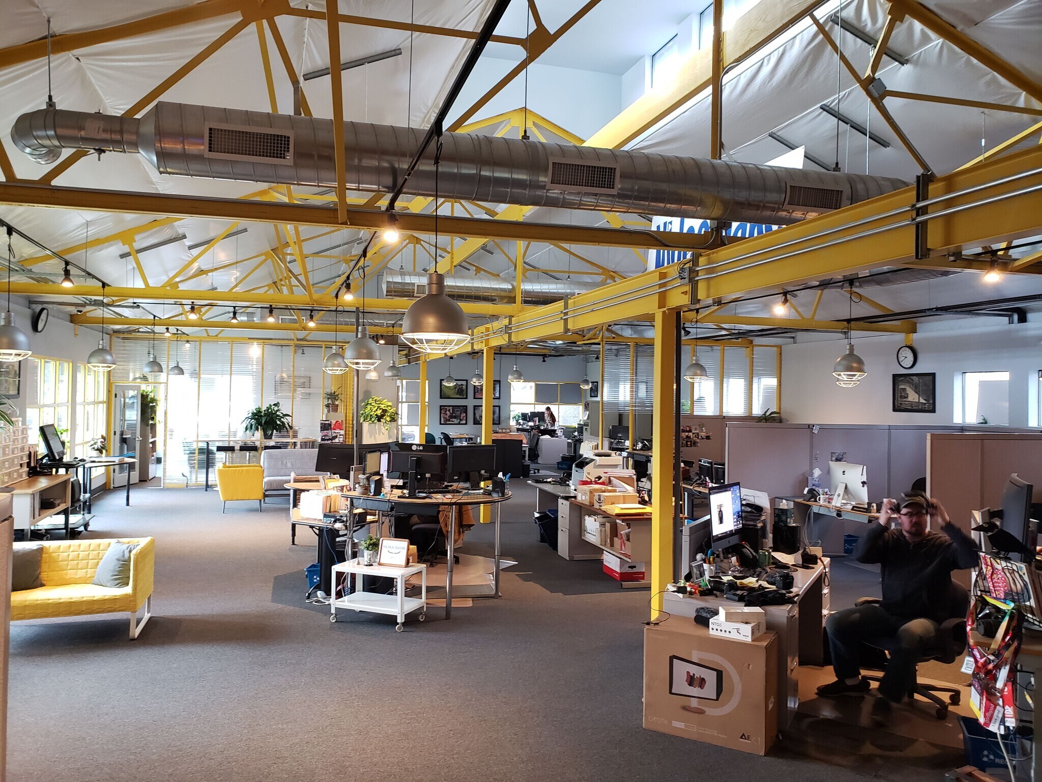 645 Mangrove Ave, Chico, CA à louer Photo principale– Image 1 sur 8