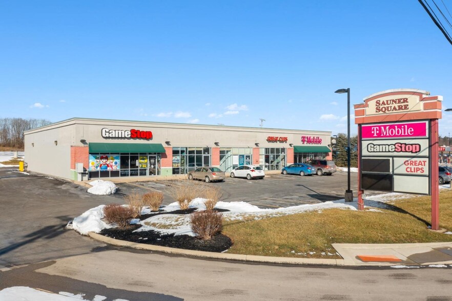 704-720 Harry Sauner Rd, Hillsboro, OH à louer - Photo de l’immeuble – Image 3 sur 8