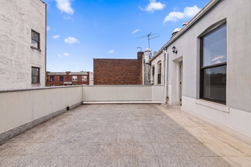 174 Avenue S, Brooklyn, NY à vendre - Photo de l’immeuble – Image 2 sur 30