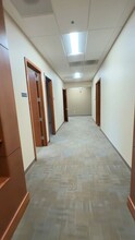 5015 NW Canal St, Riverside, MO à louer - Vidéo sur l’annonce professionnelle 