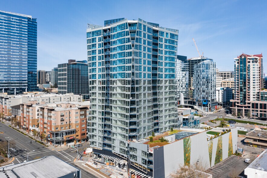 188 Bellevue Way NE, Bellevue, WA à louer - Photo de l’immeuble – Image 2 sur 4