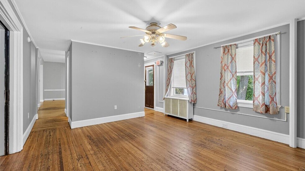 1 Angola Rd, Cornwall, NY à vendre - Photo intérieure – Image 3 sur 11