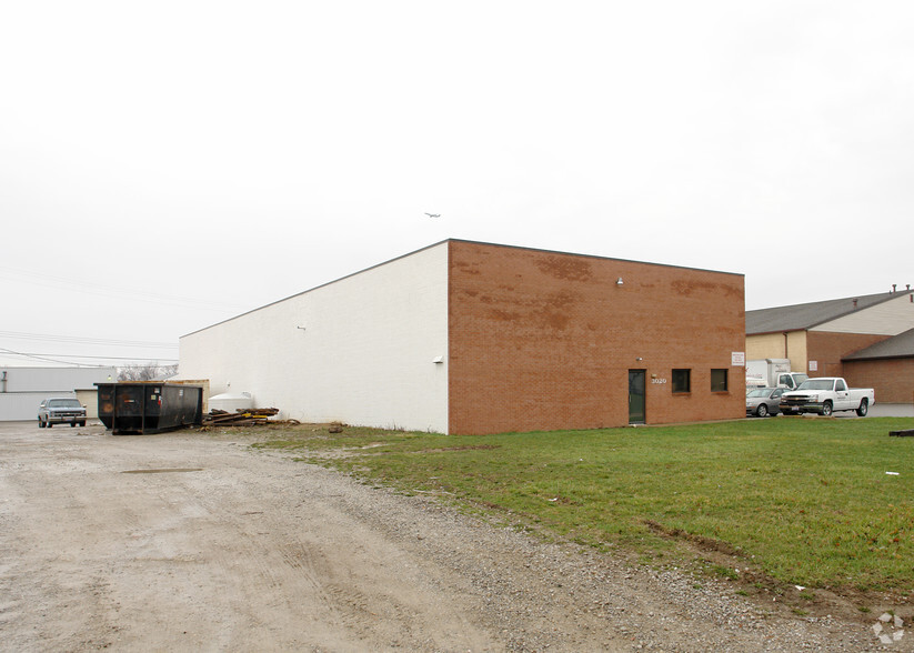 3020 Switzer Ave, Columbus, OH à vendre - Photo de l’immeuble – Image 3 sur 3