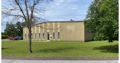 38 Bruce Cres, Carleton Place, ON à louer Photo intérieure– Image 2 sur 10