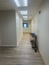 485 Titus Ave, Irondequoit, NY à louer Photo intérieure– Image 1 sur 7