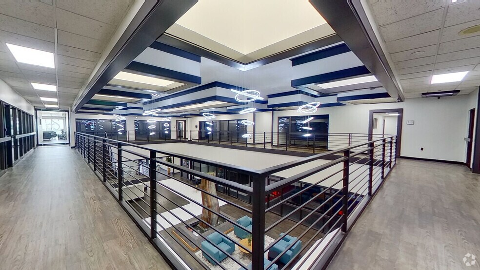 5751 Kroger Dr, Fort Worth, TX à louer - Numérisation 3D Matterport – Image 2 sur 34