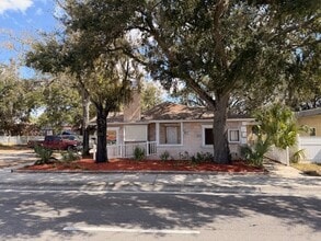 205-207 N Church Ave, Mulberry, FL à louer Photo de l’immeuble– Image 1 sur 1