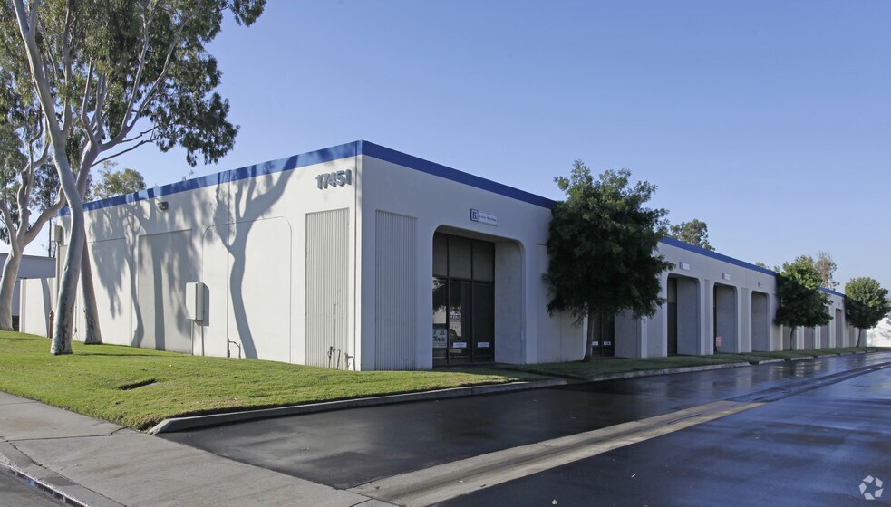 11203-11247 Slater Ave, Fountain Valley, CA à louer - Photo principale – Image 2 sur 5