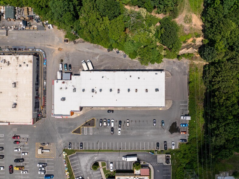 1008 W Roosevelt Blvd, Monroe, NC à louer - Photo de l’immeuble – Image 2 sur 12