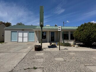 Plus de détails pour 530 N Broadway Ave, Riverton, WY - Local d’activités à vendre