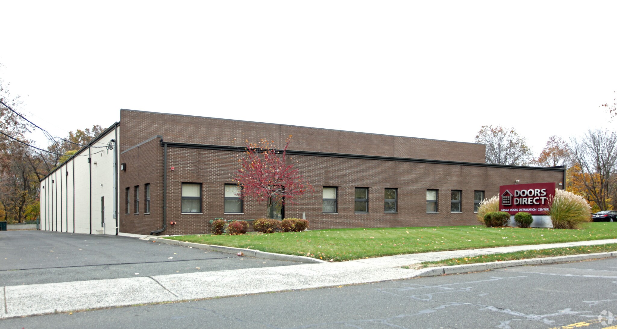 565 Green Ln, Union Township, NJ à louer Photo de l’immeuble– Image 1 sur 12