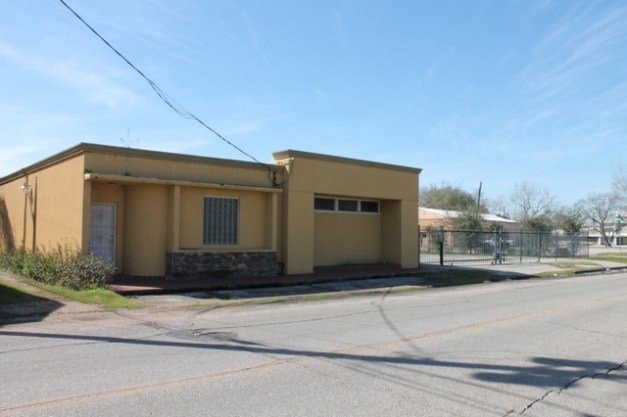 408-410 Shaw Ave, Pasadena, TX à vendre Photo principale– Image 1 sur 5