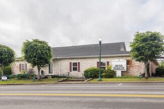 Plus de détails pour 212 E Main St, Linden, TN - Local commercial à vendre