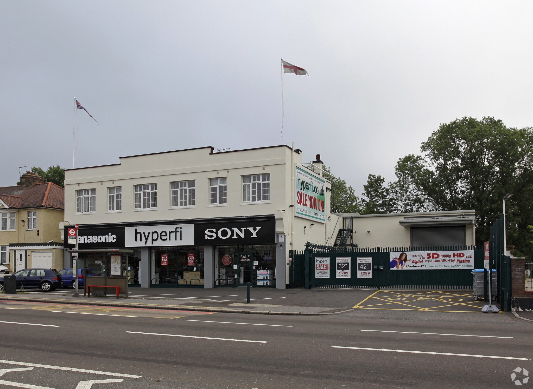 10-14 Eastern Ave E, Romford à louer Photo principale– Image 1 sur 2