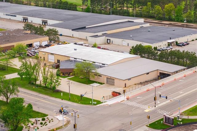 4848 Industrial Park Dr, Stevens Point, WI à vendre - Photo principale – Image 1 sur 26