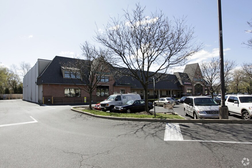 733-801 Huntingdon Pike, Huntingdon Valley, PA à louer - Photo de l’immeuble – Image 3 sur 22