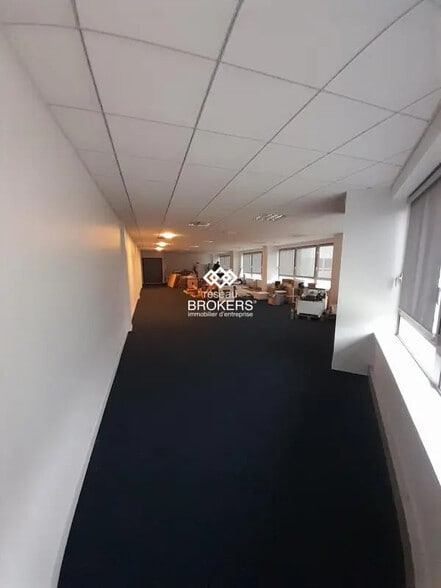 Bureau dans Bourges à louer - Photo de l’immeuble – Image 2 sur 9
