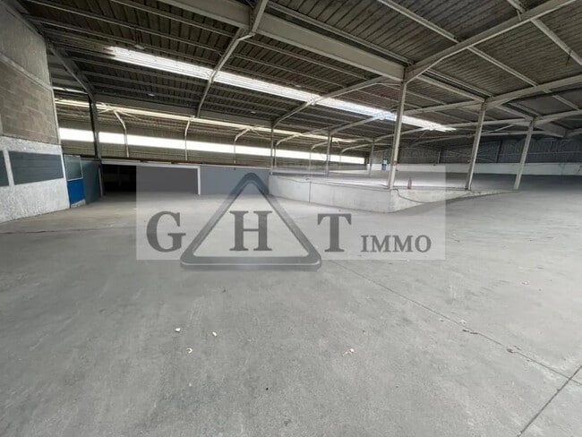 Plus de détails pour Industriel/Logistique à vendre