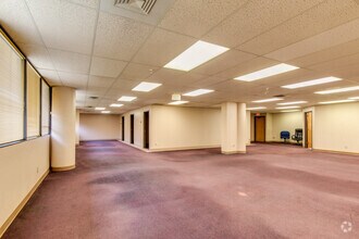 1300 S Meridian Ave, Oklahoma City, OK à vendre Photo intérieure– Image 2 sur 4