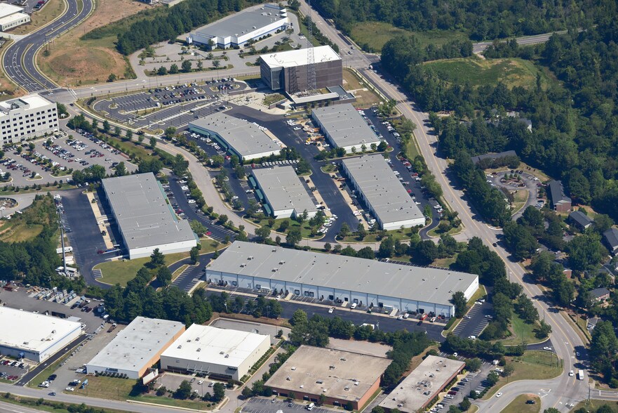 2201 Brentwood Rd, Raleigh, NC à louer - Aérien – Image 3 sur 4