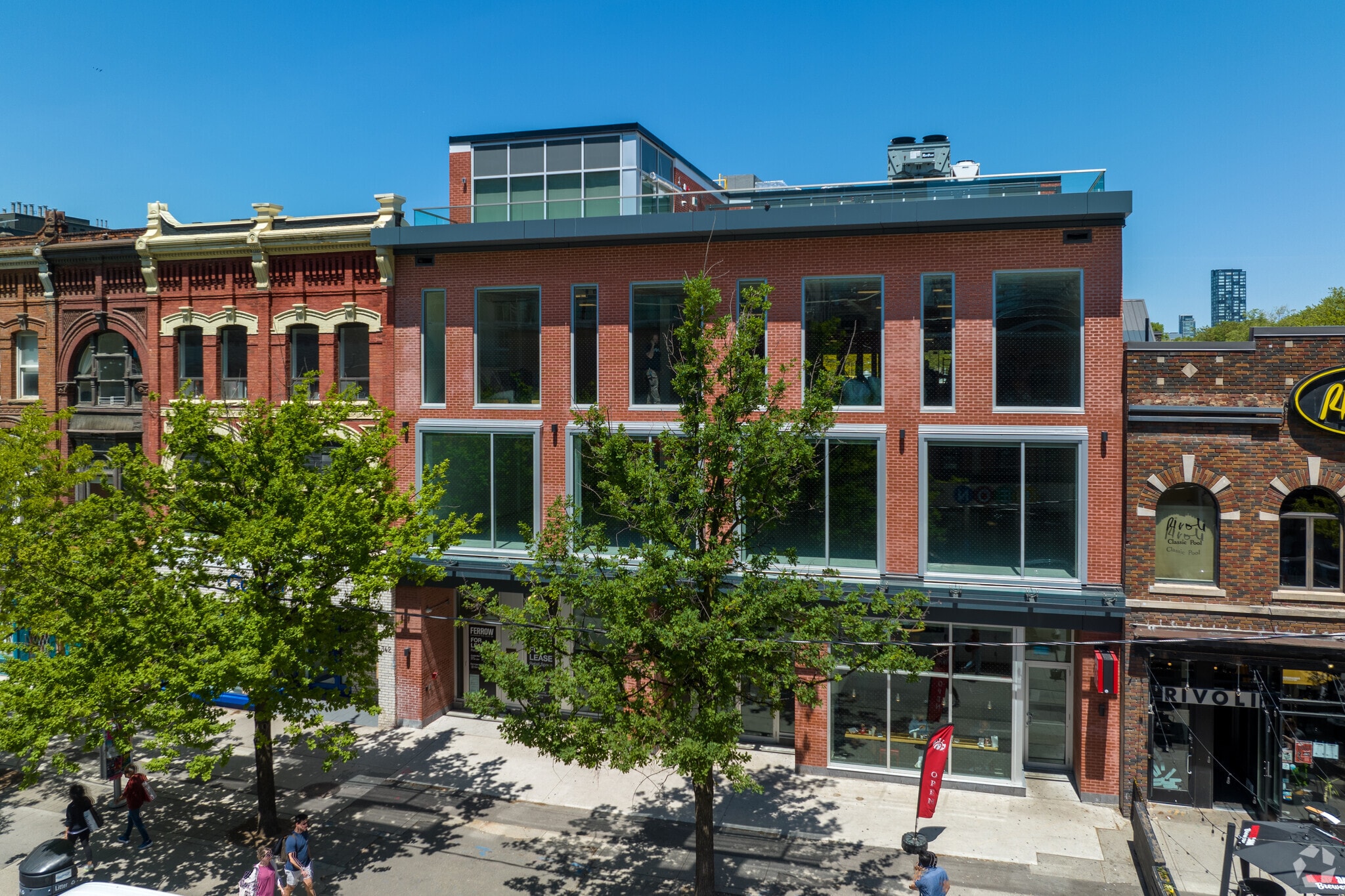 336 Queen St W, Toronto, ON à louer Photo principale– Image 1 sur 5